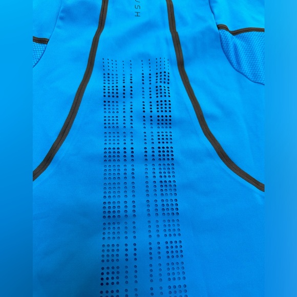 Under Armour X Virgin Galactic Rush Short Sleeve Top - Picture 6 of 8